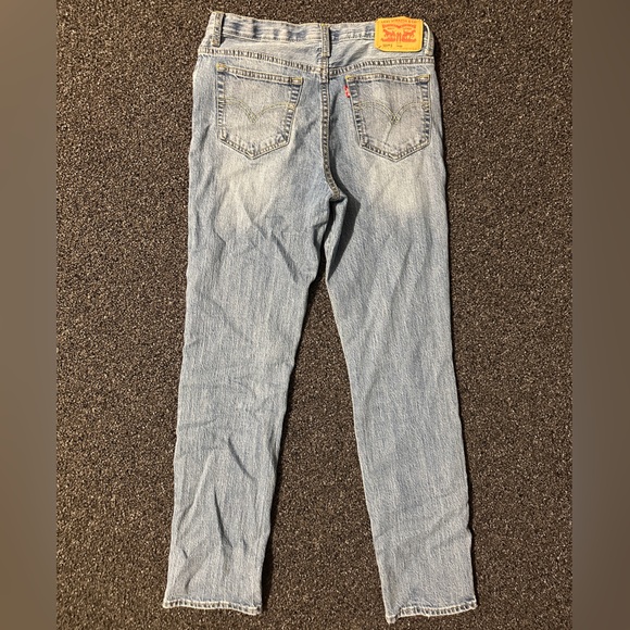 Levi jeans for sale - Picture 2 of 3